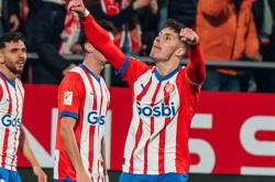 开云下载-包含赫罗纳坐镇主场，力争抢分保级的词条