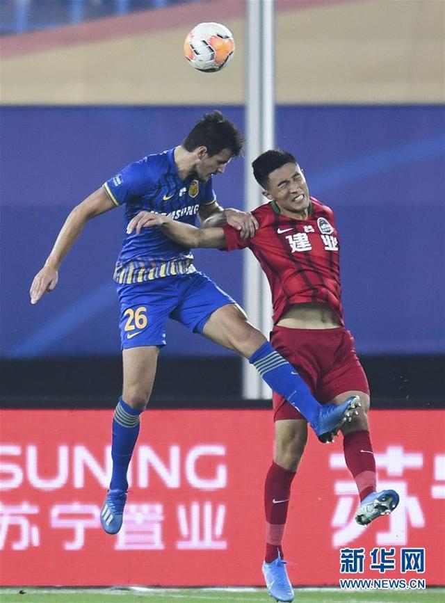 包含苏宁赢得一场惊险大战，-胜建业的词条