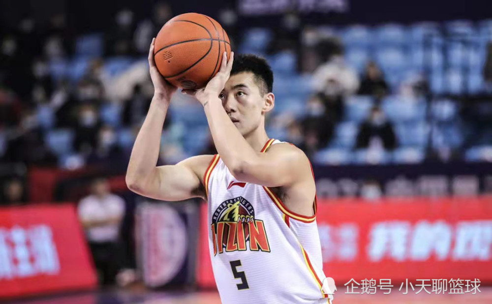 关于南特客场拼搏，年轻球员挺身而出助球队拿分的信息
