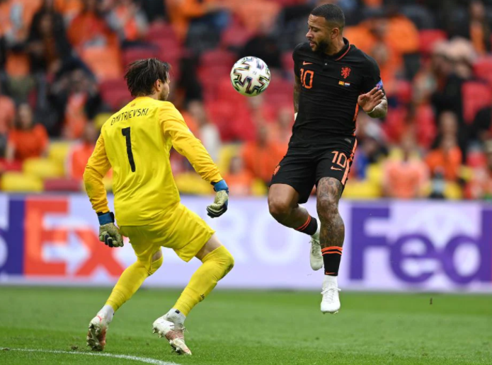 斯洛伐克主场大破马其顿，反超积分榜的简单介绍