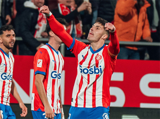 包含赫罗纳坐镇主场，力争抢分保级的词条